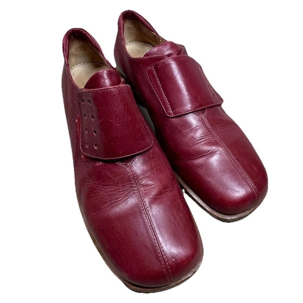Vabene Leather Loafers Womens 40 EU Burgundy Hook Loop Flap Comfort Euro Vintage
